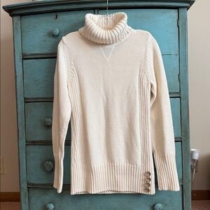 Ruff Hewn Women's Ivory Turtleneck Sweater
